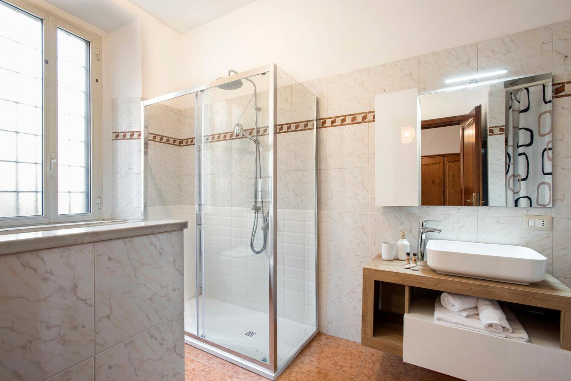 Trevi Fountain House Deluxe * Rom