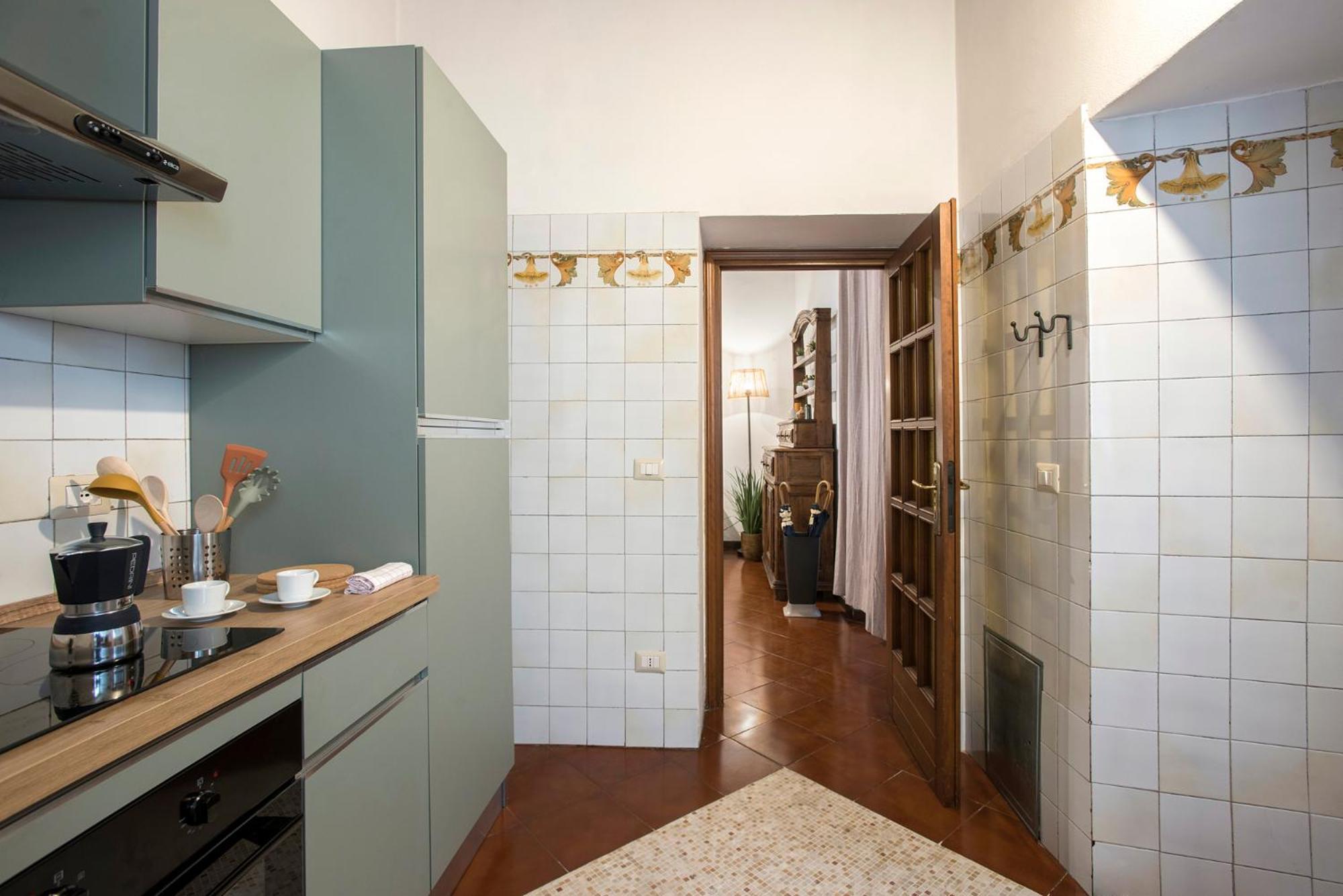 Trevi Fountain House Deluxe Apartment